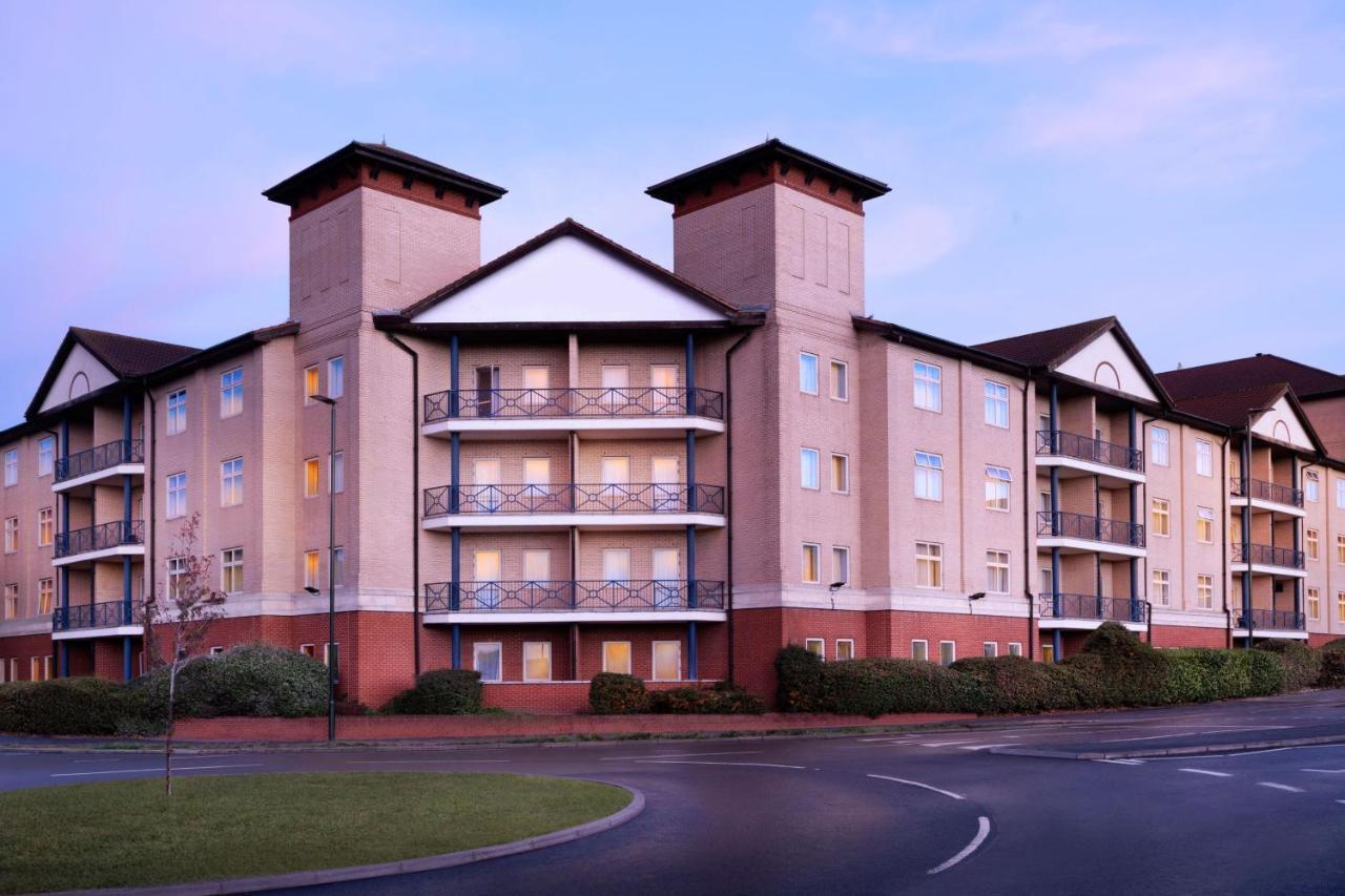 Delta Hotels By Marriott Bexleyheath Exterior photo