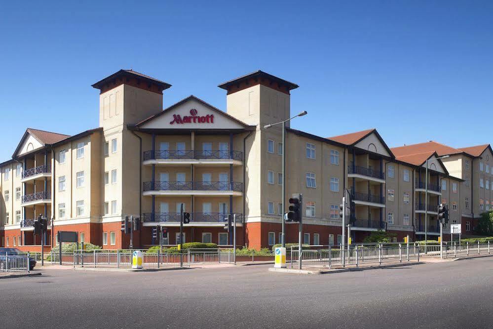 Delta Hotels By Marriott Bexleyheath Exterior photo